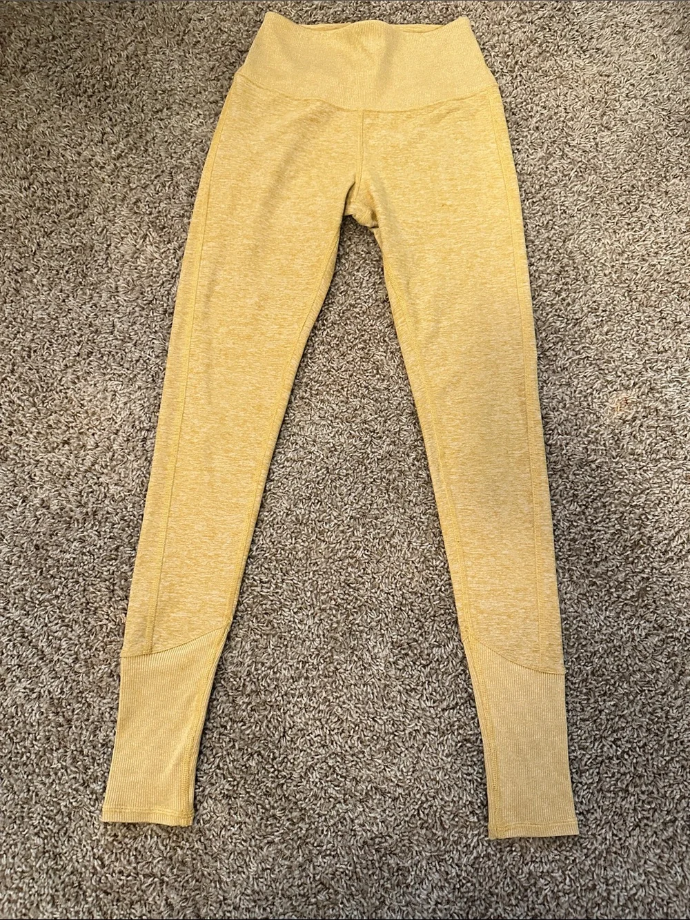 ALO Yoga Women's Soft Lounge Leggings Tuscan Sun Heather Yellow Athleisure  XS